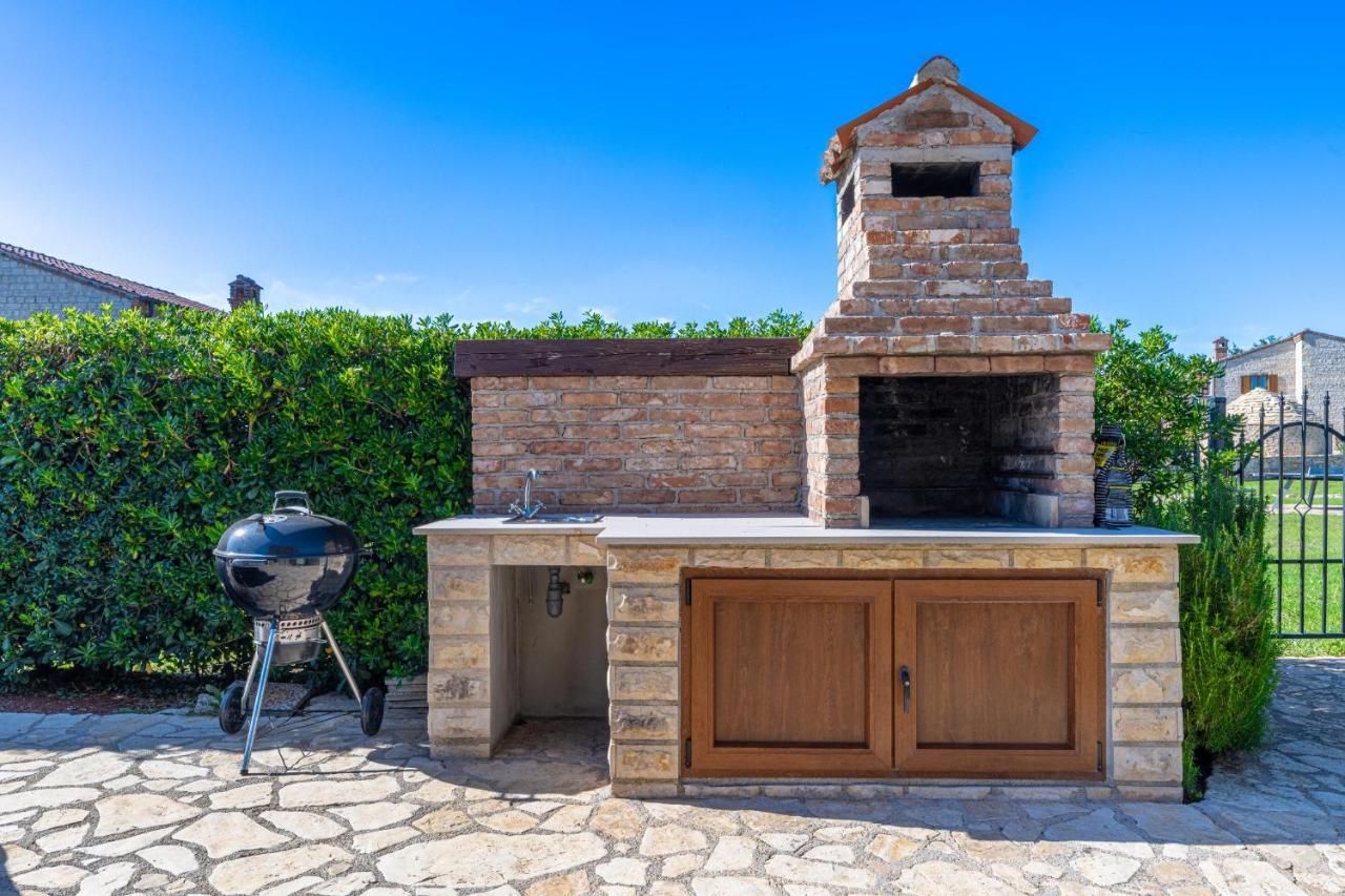 Villa Paradis 6 Jursici Экстерьер фото