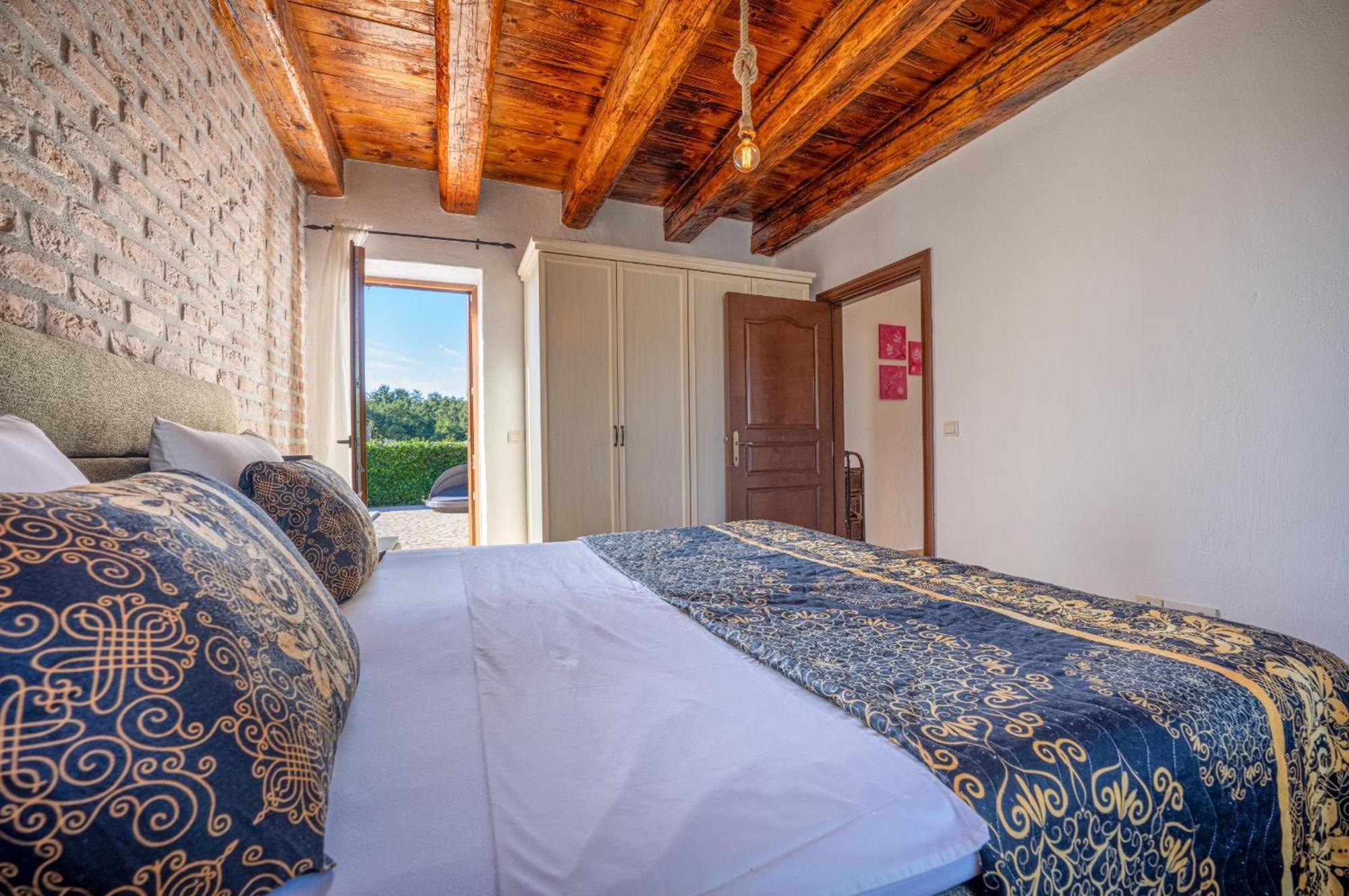 Villa Paradis 6 Jursici Экстерьер фото