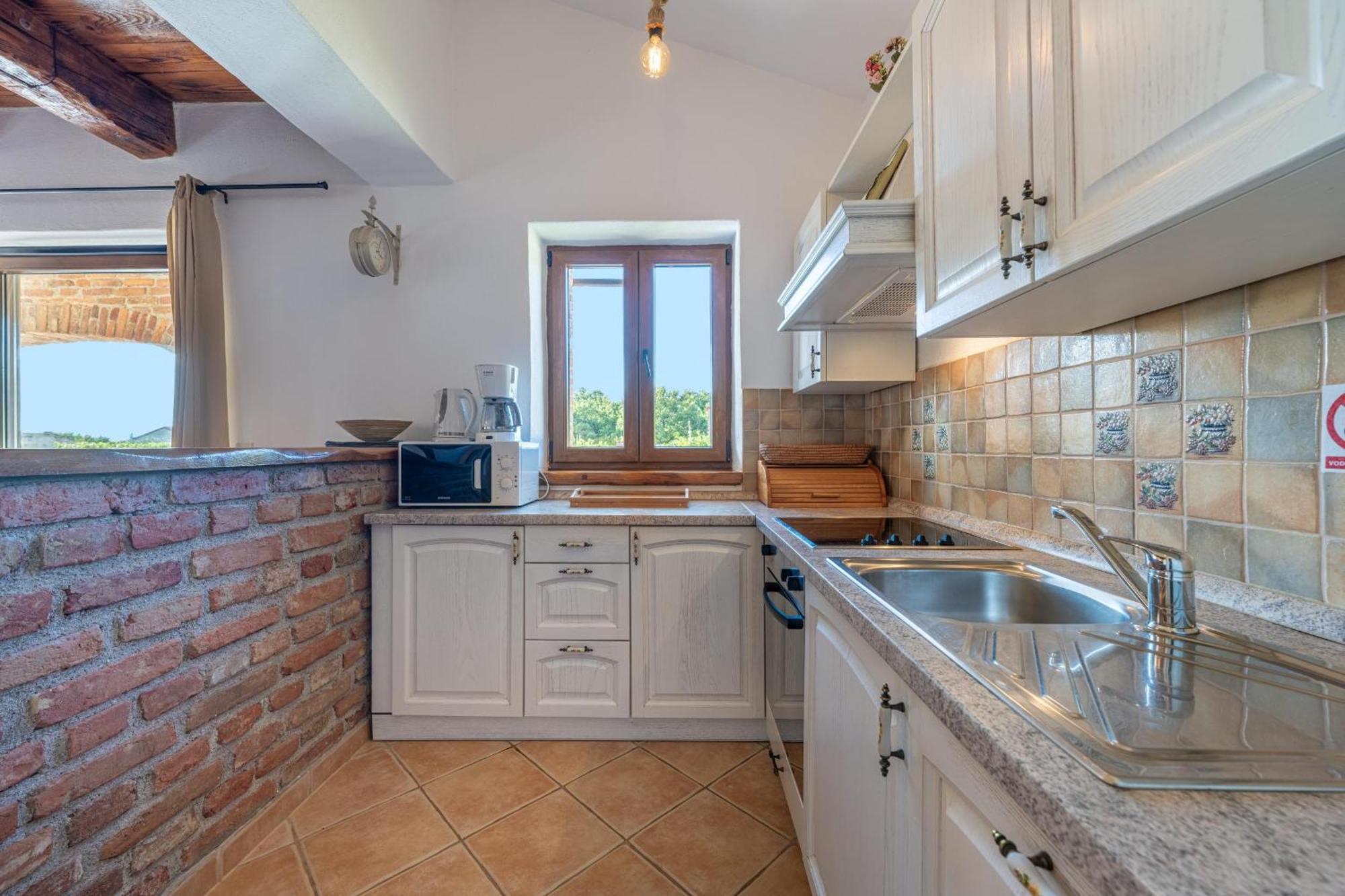 Villa Paradis 6 Jursici Экстерьер фото